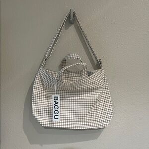 Baggu Horizontal Zip Duck Bag, Natural Grid Pattern